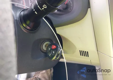 2011 Toyota Corolla Le z USA, uszkodzony, nr VIN 2T1BU4EE3BC701049